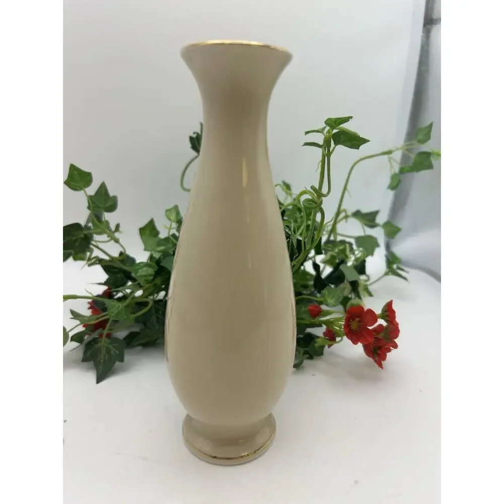 Small World Greetings Floral Vase Lion Cub Ceramic Ivory Black Made in Japan